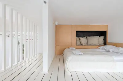 Łóżko lub łóżka w pokoju w obiekcie RentPlanet - Apartament Krucza