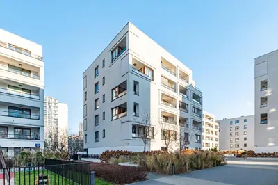 Budynek, w którym mieści się apartament