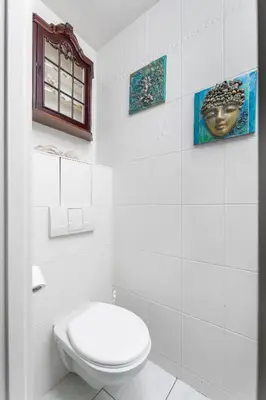 Łazienka w obiekcie Broniewskiego 9E by Homeprime