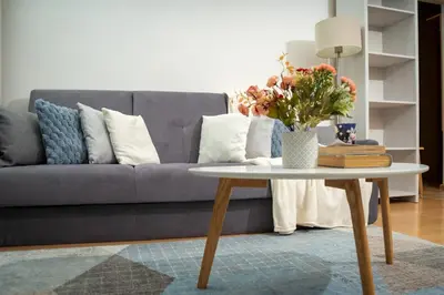 Część wypoczynkowa w obiekcie Spacious 2 bedroom Apartment in Warsaw Centre, Fast Wi-Fi, Self Check In, Family & Work Friendly