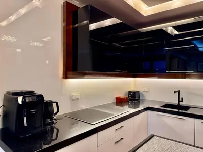 Kuchnia lub aneks kuchenny w obiekcie Apartament w samym centrum z parkingiem, Bagno 2 by OhMyHome