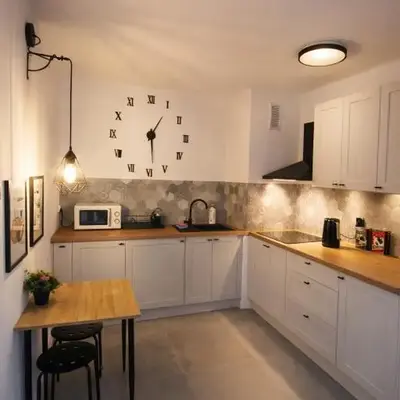 Rooms in Warsaw - P13-19