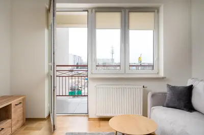Część wypoczynkowa w obiekcie Bemowo Spacious Apartment by BookingHost