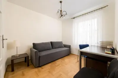 Część wypoczynkowa w obiekcie Bemowo Spacious Apartment by BookingHost