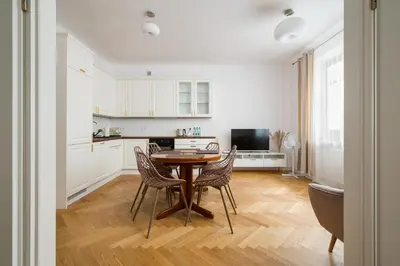 Kuchnia lub aneks kuchenny w obiekcie Powiśle Riverside Apartment by BookingHost