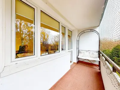 Balkon lub taras w obiekcie Cozy Stay Mokotow Apartment With Balcony