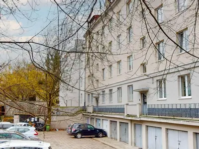 Budynek, w którym mieści się apartament