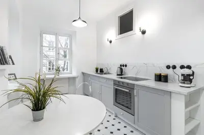 Kuchnia lub aneks kuchenny w obiekcie Close-Golden Apartments - Stare Miasto - Cozy and Stylish - Mostowa