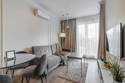 Telewizja i/lub zestaw kina domowego w obiekcie Urban Apartaments - Great Location - City Center - Siedmiogrodzka 3