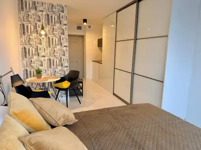 Część wypoczynkowa w obiekcie Cozy Morden Studio, Bagno 5 by OhMyHome