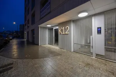 Budynek, w którym mieści się apartament