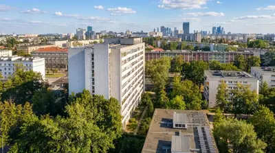 Widok na miasto Warszawa z tego apartamentu
