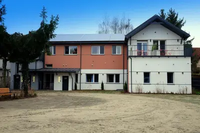 Budynek, w którym mieści się apartament