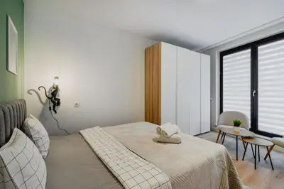 Łóżko lub łóżka w pokoju w obiekcie Urban Apartaments - Great Location - City Center - Towarowa А