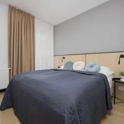 Spacious Studios Zamoyskiego Near PGE with Parking by Noclegi Renters