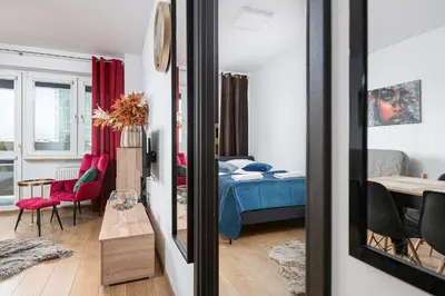 Łóżko lub łóżka w pokoju w obiekcie RentPlanet - Apartament Chałubińskiego