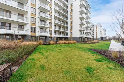 Ogród w obiekcie ShortStayPoland Jagiellońska Premium P6