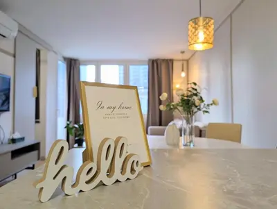 Plan piętra w obiekcie The Golden Frame by Cooee Apartments