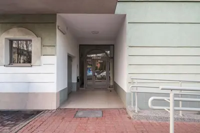 Fasada lub wejście do obiektu Bemowo Lotnisko Snug Apartment by BookingHost