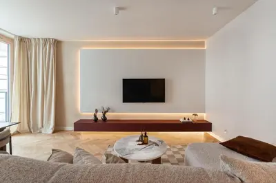 Telewizja i/lub zestaw kina domowego w obiekcie Chmielna Duo Warsaw Center & Parking by Downtown Apartments