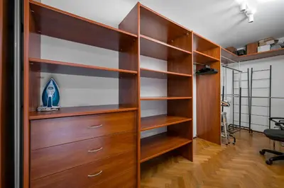 Plan piętra w obiekcie Żurawia Spacious Apartment by BookingHost