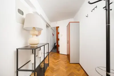 Kuchnia lub aneks kuchenny w obiekcie Żurawia Spacious Apartment by BookingHost