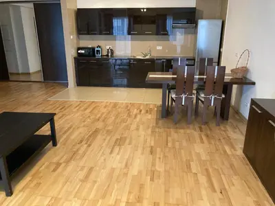 Kuchnia lub aneks kuchenny w obiekcie Platinum Towers Hotel Apartments with parking