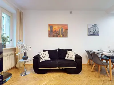 Część wypoczynkowa w obiekcie Cozy Stay Downtown Obozna