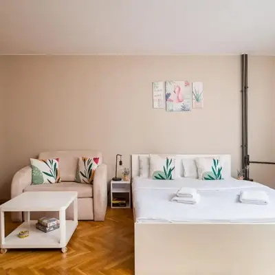 Saska Kępa Serene Studio by BookingHost