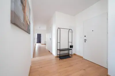 Plan piętra w obiekcie Ursus Spacious Apartment by BookingHost