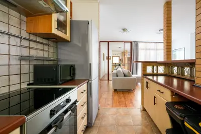 Kuchnia lub aneks kuchenny w obiekcie Bemowo 2-Bedroom Apartment by BookingHost