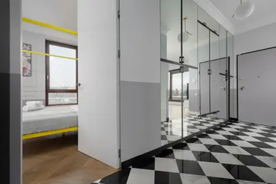 Łóżko lub łóżka w pokoju w obiekcie Sarmacka Prestige Residence Warsaw by Solarento
