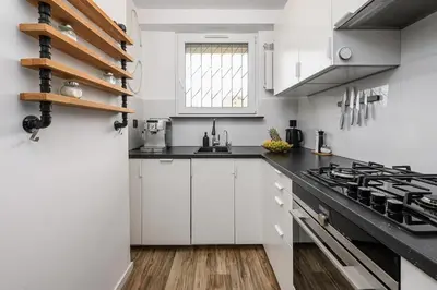 Kuchnia lub aneks kuchenny w obiekcie Lumina 2-room apartment near the Old Town