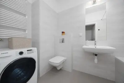 Łazienka w obiekcie Nowaka-Jeziorańskiego Modern Comfort Apartment by Solarento