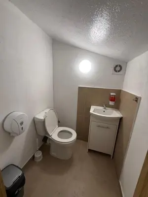Łazienka w obiekcie Hostel PULSE