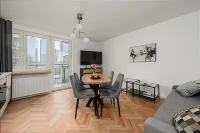 Telewizja i/lub zestaw kina domowego w obiekcie ShortStayPoland Sienna B194