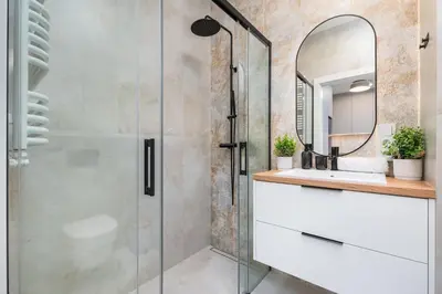 Łazienka w obiekcie Kolejowa 43A by Homeprime