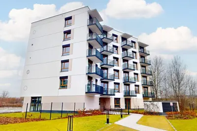 Budynek, w którym mieści się apartament