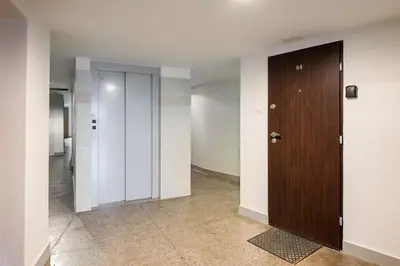 Plan piętra w obiekcie Solec Powiśle Homely Apartment by BookingHost