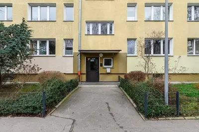 Budynek, w którym mieści się apartament
