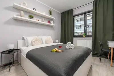 Łóżko lub łóżka w pokoju w obiekcie Lumina 3-room apartment near the train station