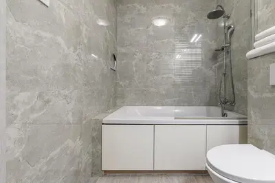 Łazienka w obiekcie Lumina 3-room apartment near the train station