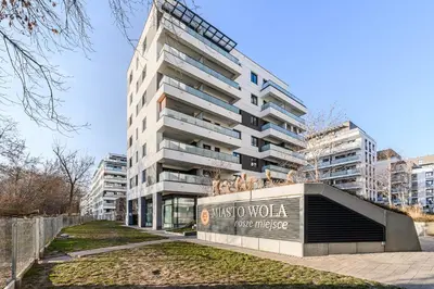 Budynek, w którym mieści się apartament