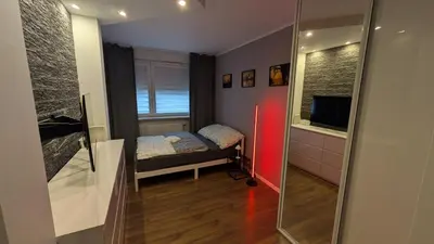 Telewizja i/lub zestaw kina domowego w obiekcie Warsaw Bemowo Prestige Apartment - Free Parking - Fast WiFi