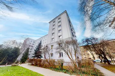 Budynek, w którym mieści się apartament