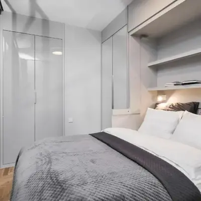 Golden Apartments - Mennica Residence