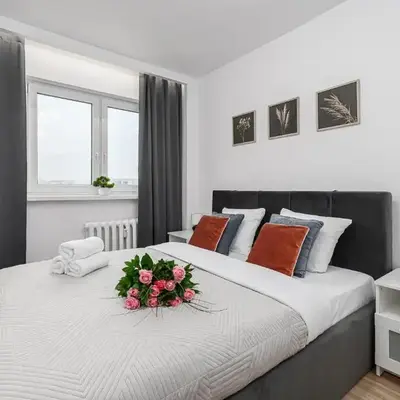 Lumina spacious 3-room apartment with balcony
