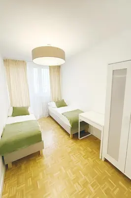 Łóżko lub łóżka w pokoju w obiekcie Apartament Grzybowska 5 Centrum Mieszkanie PKiN plac Grzybowski nocleg