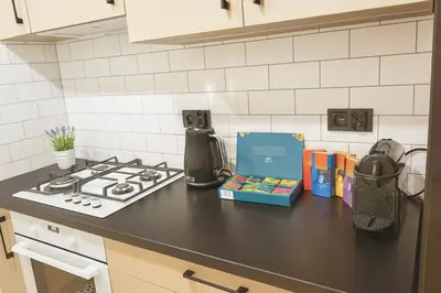 Kuchnia lub aneks kuchenny w obiekcie Apartament Grzybowska 5 Centrum Mieszkanie PKiN plac Grzybowski nocleg