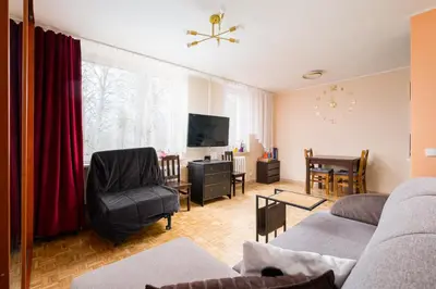 Telewizja i/lub zestaw kina domowego w obiekcie Żuromińska Comfort Studio by BookingHost